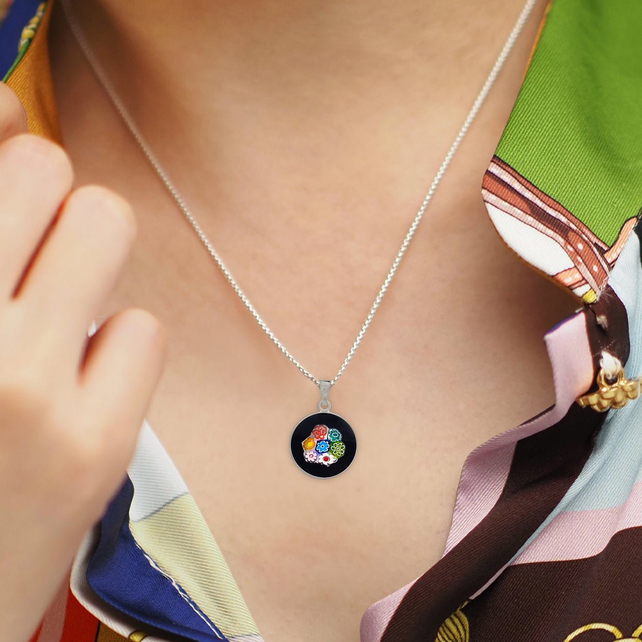 Bouquet in Bloom 黑色吊墜頸鏈 - 15mm - 吊墜頸鏈