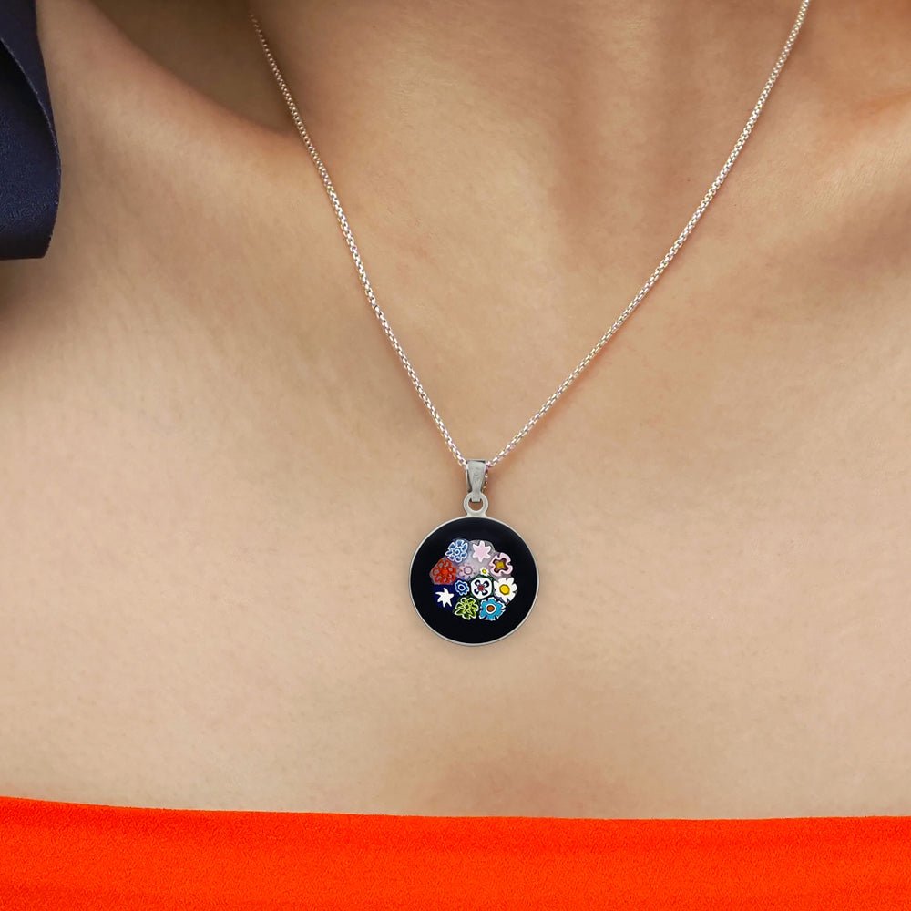 Bouquet in Bloom 黑色吊墜頸鏈 - 18mm - 吊墜頸鏈