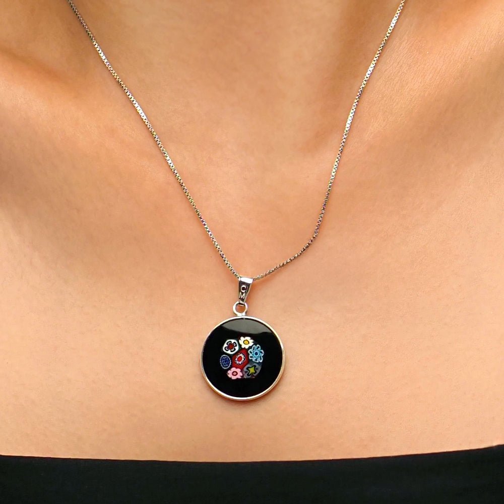 Bouquet in Bloom 黑色吊墜頸鏈 - 18mm - 吊墜頸鏈