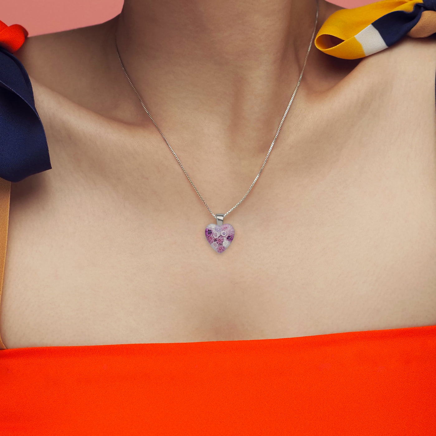 Pink in Bloom 粉紅心形頸鏈