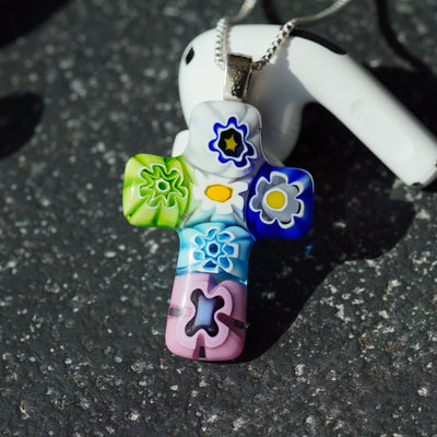 Cross in Bloom 十字架吊墜頸鏈 - 2mm濶 低敏感316L鈦鋼 - 吊墜頸鏈