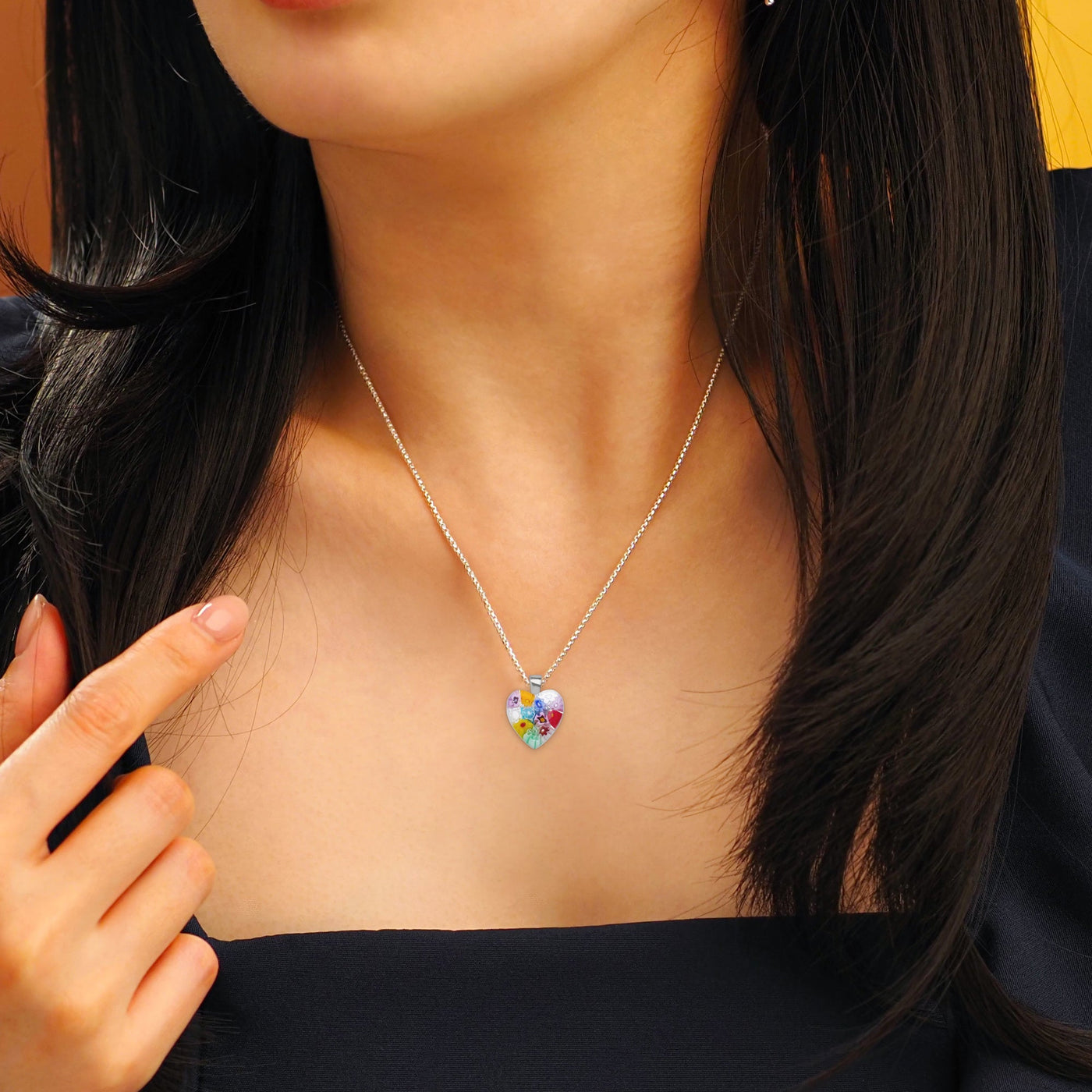 Flowers in Bloom 心形吊墜頸鏈 - 18mm - 吊墜頸鏈