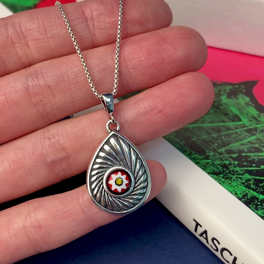 快樂之淚吊墜頸鏈