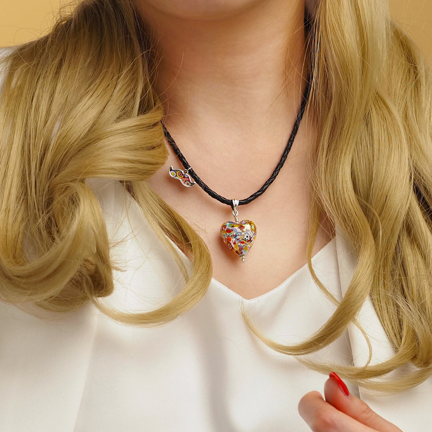 THE KISS | Classic 心形吊墜頸鏈 - 皮革頸鏈 - 吊墜頸鏈